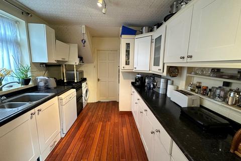 41 Priors Road, Windsor, SL4 4PD