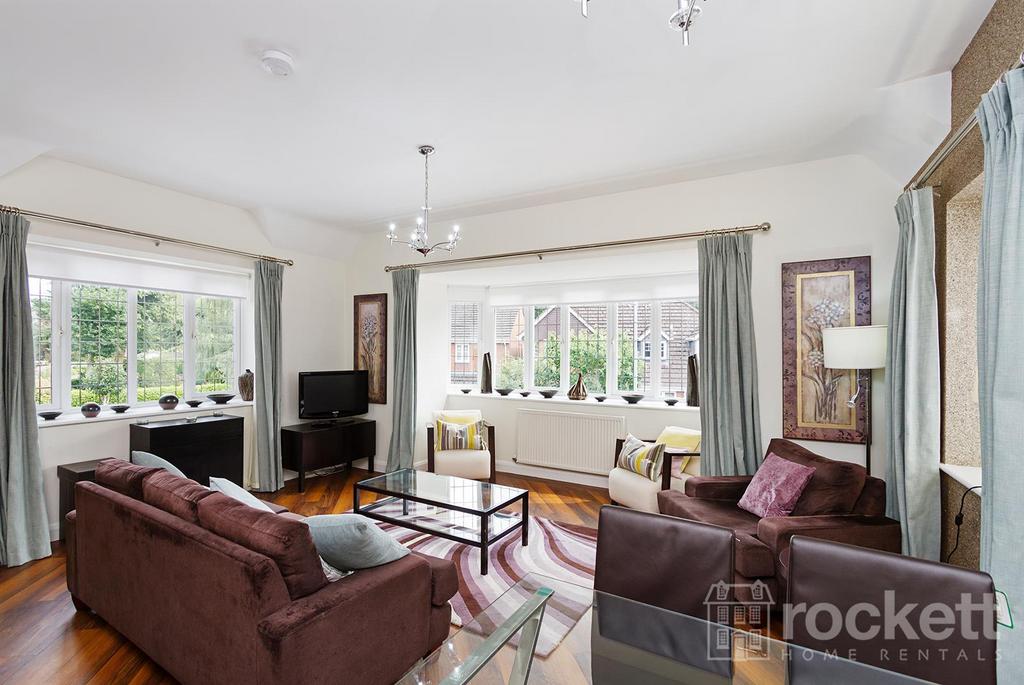 4 Kings Oak Court gwi