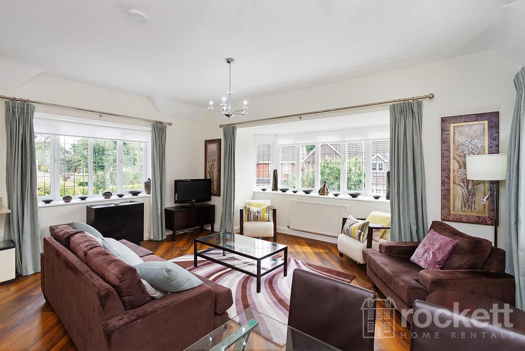 4 Kings Oak Court gwi