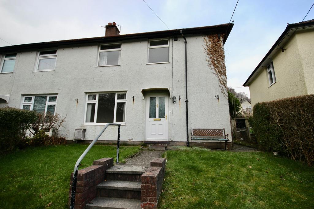 Morrisville, Wattsville, Cross Keys, Newport 3 bed semidetached house