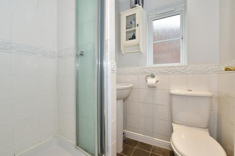 6 Major Close, Whitstable, CT5 3RE