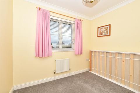 6 Major Close, Whitstable, CT5 3RE
