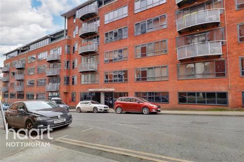 3 bedroom flat to rent, Parkgate, NG1