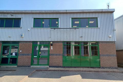 Warehouse to rent, Unit 1, The Metro Centre, Toutley Road, Wokingham, RG41 1QW