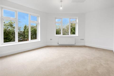 3, Newcombes House Clifford Gardens, Crediton, EX17 2AN