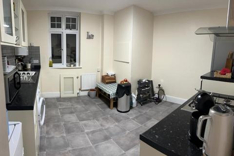 57 Deepcut Bridge Road, Deepcut, Camberley, GU16 6QT
