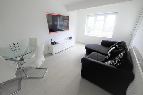 2 bedroom apartment for sale, Boleyn Gardens, Brentwood, Essex, CM13