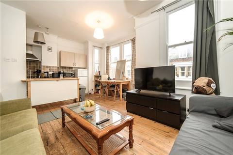 2 bedroom apartment to rent, Arlingford Road, London, SW2