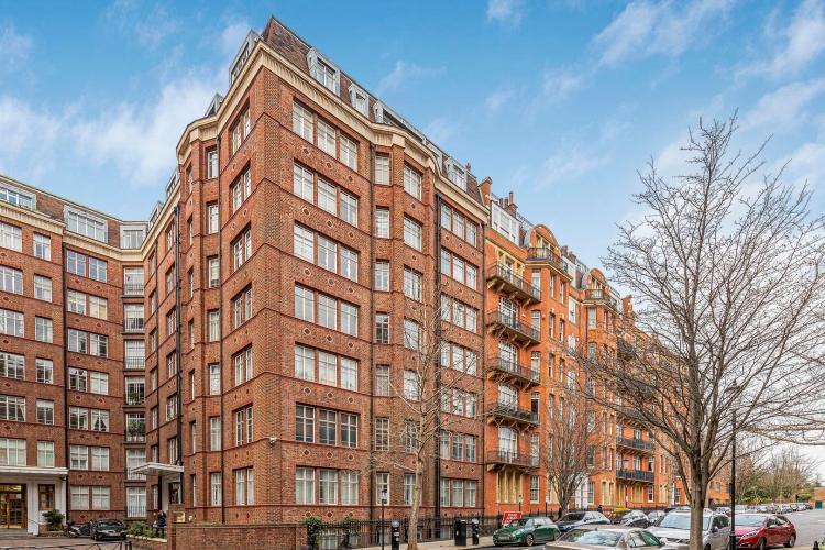 KFH Holland Park-...