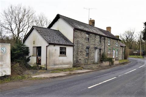 2 bedroom character property for sale, No1 Bridgend Terrace, Pontselli