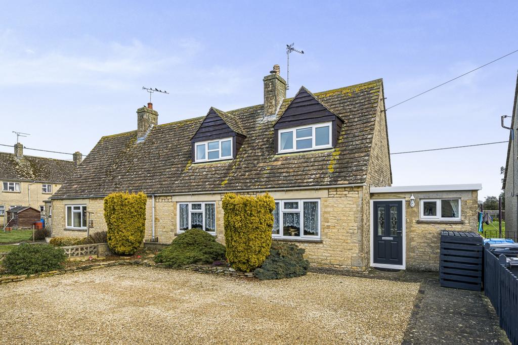 The Elms, Langford, Glos 3 bed semidetached bungalow for sale £375,000