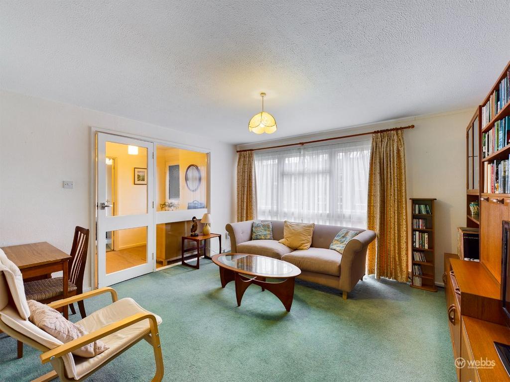 Markfield,Court Wood Lane, Croydon 2 bed £285,000