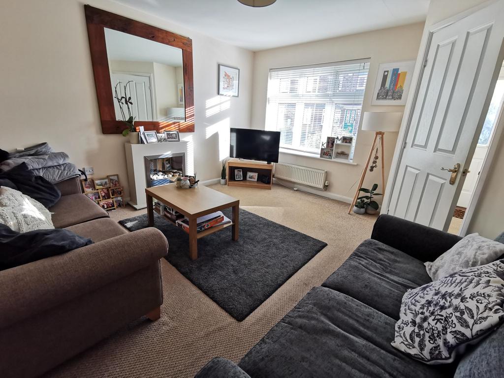 Aydon Gardens, Longbenton, Newcastle... 3 bed semidetached house £
