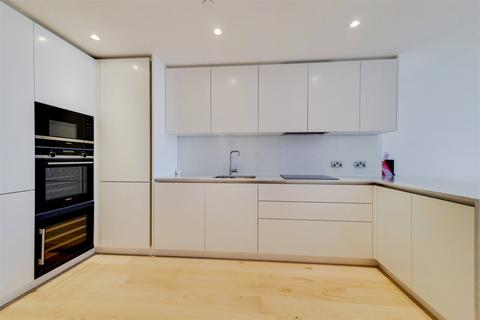 1 bedroom apartment to rent, South Quay Plaza, 75 Marsh Wall, E14