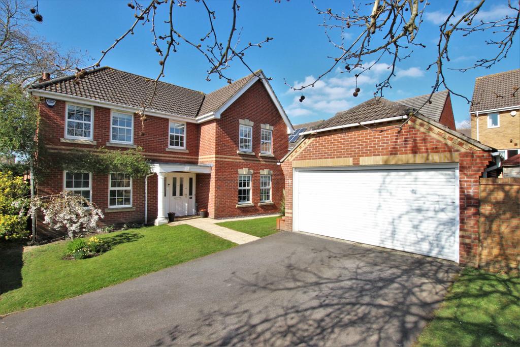 Cosham, Portsmouth 5 bed detached house for sale £670,000