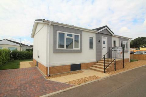 2 bedroom park home for sale - Peterborough, Cambridgeshire, PE1