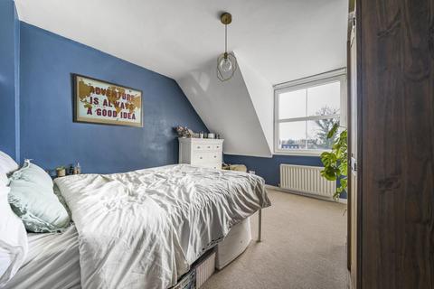 1 bedroom flat for sale - Cranes Park, Surbiton