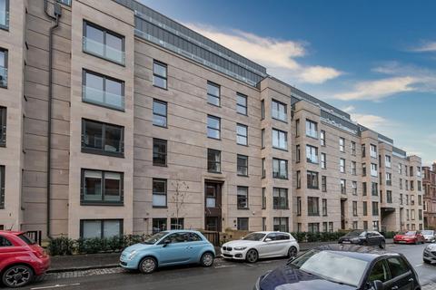 2 bedroom flat to rent, Hyndland Avenue, Flat 3/1, Hyndland, Glasgow, G11 5BF