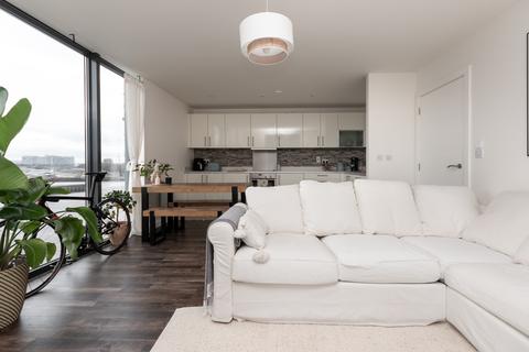 2 bedroom apartment to rent - Meadowside Quay Walk, Flat 4/4, Glasgow Harbour, Glasgow, G11 6DL