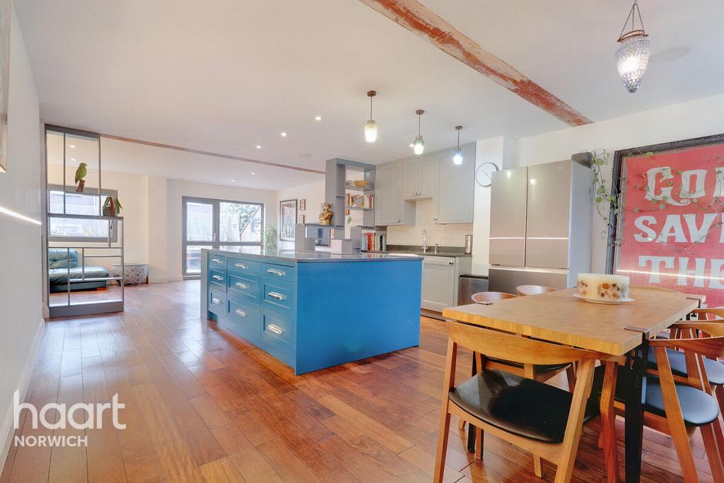 St MichaelAtPleas, Norwich 3 bed £375,000