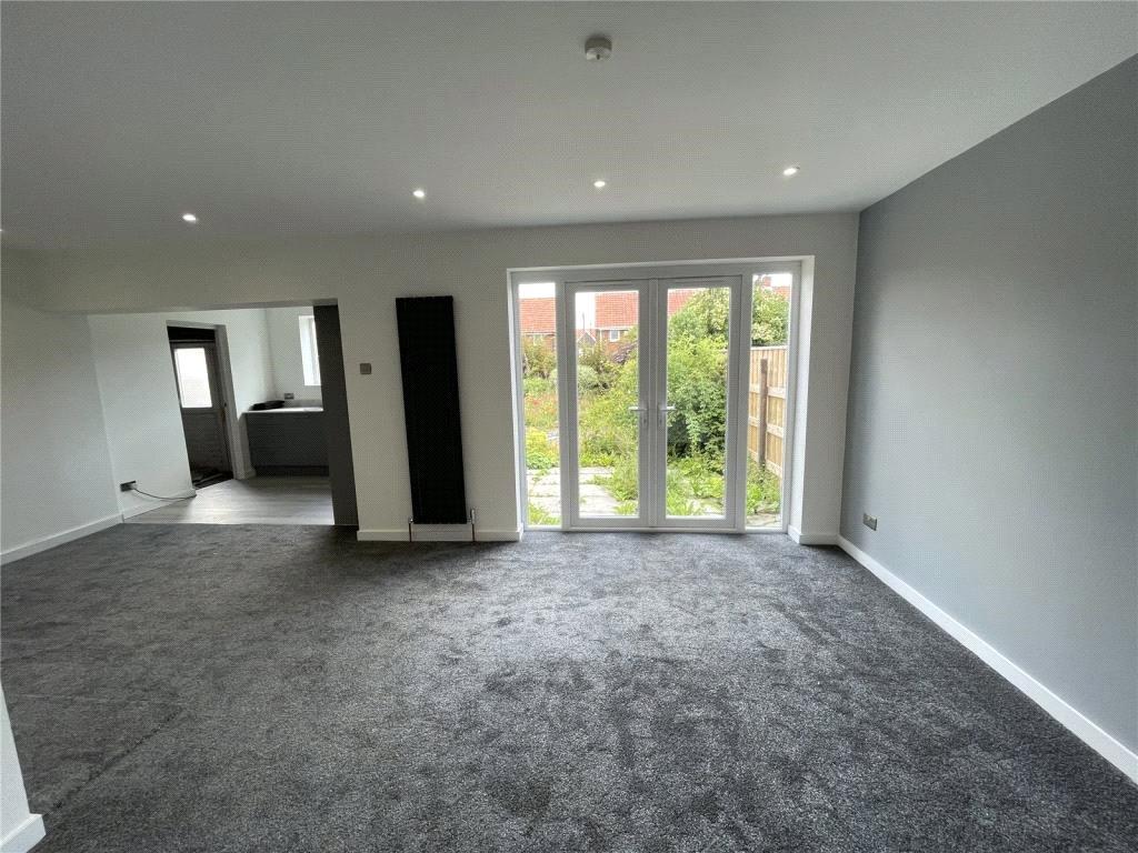 Downend Road, Hillheads, Westerhope, Newcastle Upon Tyne, NE5 2 bed