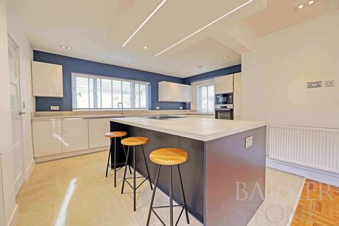 4 bedroom detached house for sale - Stunning modernised home, River Area, Maidenhead