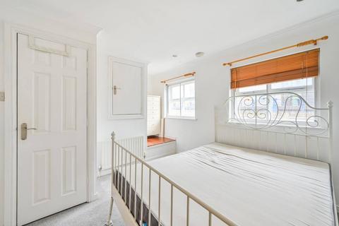 72 Island Row, London, E14 7HU