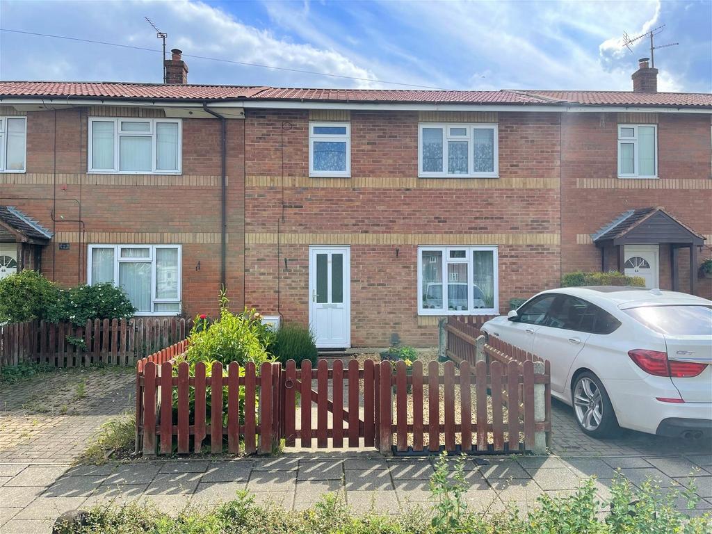 Edinburgh Drive, Wisbech 3 bed terraced house for sale £140,000