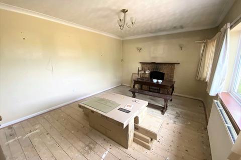 5 bedroom bungalow for sale - Ravens Clough, Holbeach