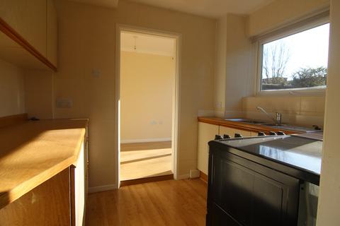 3 bedroom property to rent - Wokingham, Berkshire