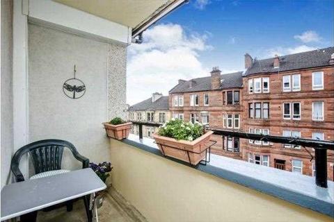 3 bedroom flat to rent - Thornwood Place, Thornwood, West End