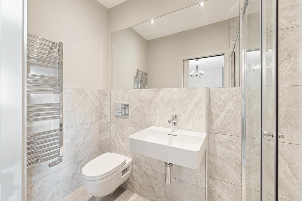 Ensuite