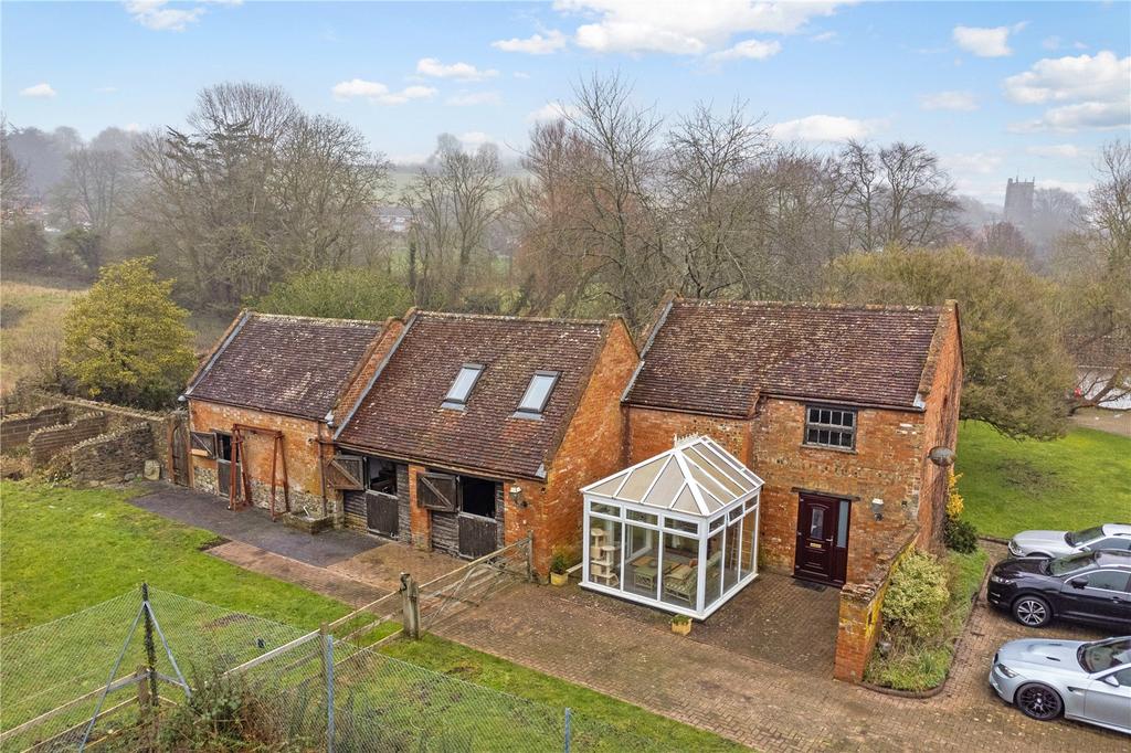 Stables &amp; Cottage