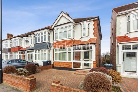 17 Kenmare Gardens, London, N13 5DR