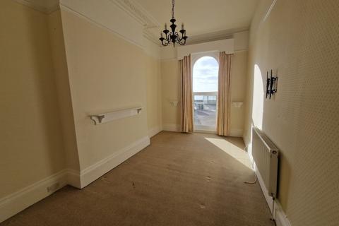 2 bedroom ground floor flat for sale - Morton Crescent, Exmouth