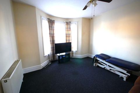 4 bedroom semi-detached house for sale - Norwich Road, Ipswich
