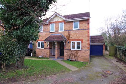 30 Ashbrook Close, Uttoxeter, ST14 8UL