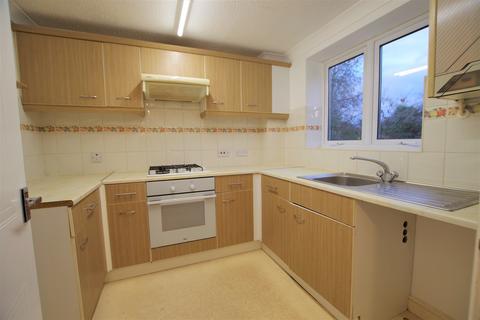 30 Ashbrook Close, Uttoxeter, ST14 8UL