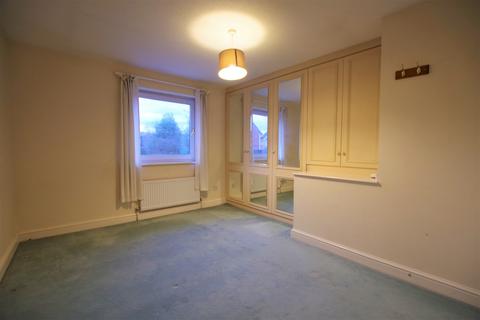 30 Ashbrook Close, Uttoxeter, ST14 8UL