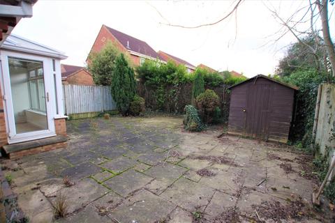 30 Ashbrook Close, Uttoxeter, ST14 8UL