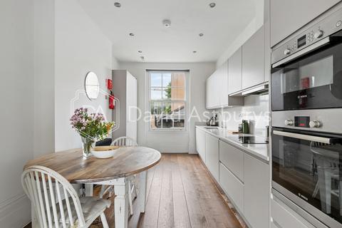 3 bedroom flat to rent, Compton Road, Islington, London