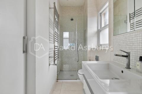 3 bedroom flat to rent, Compton Road, Islington, London