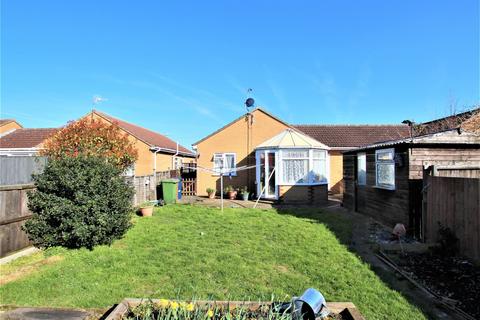 2 bedroom detached bungalow for sale, Smiths Chase, March