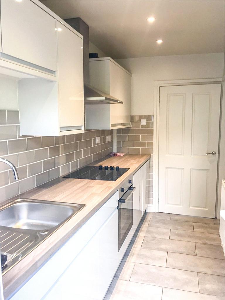 Westminster Road, Chester, CH2 2 bed terraced house £925 pcm (£213 pw)