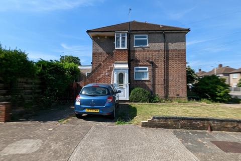 18a Erith Crescent, Romford, RM5 3JJ