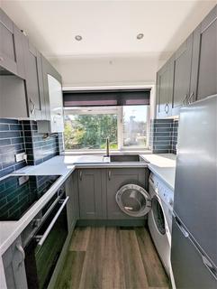 18a Erith Crescent, Romford, RM5 3JJ