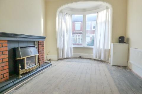 15 Manor Road, Blackpool, FY1 4EA