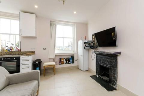 1 bedroom flat to rent, Kensington Hall Gardens, Beaumont Avenue, London