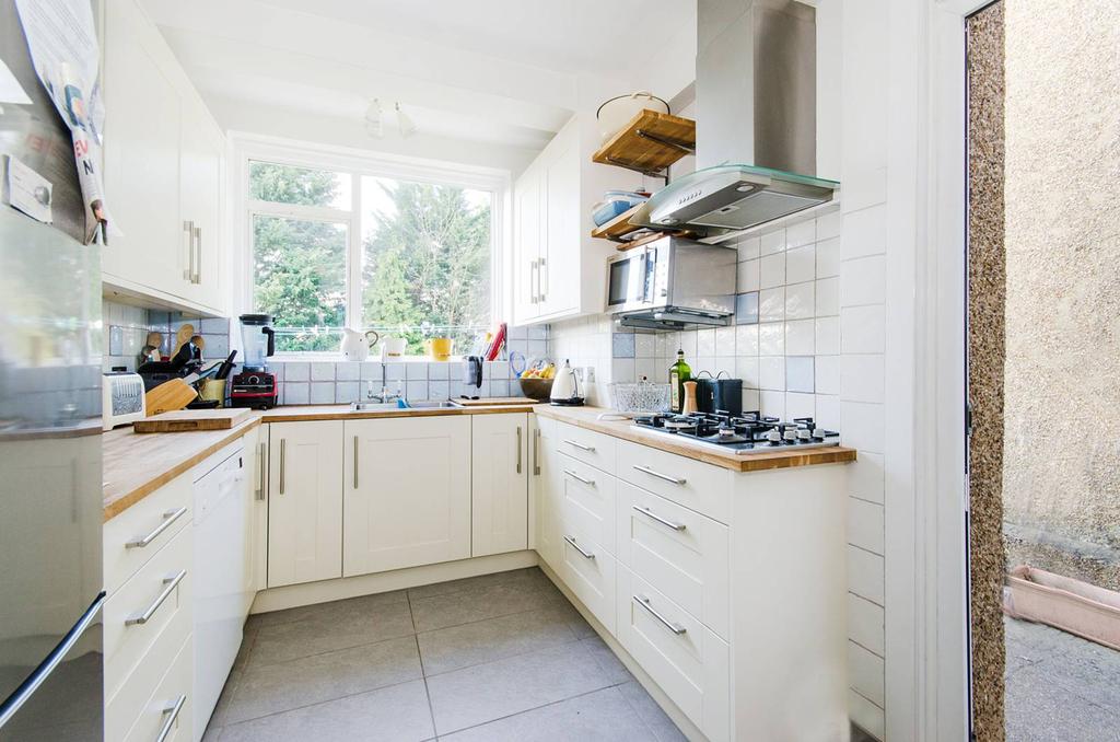 The Ridgeway, North Harrow, Harrow, HA2 3 bed semidetached house £