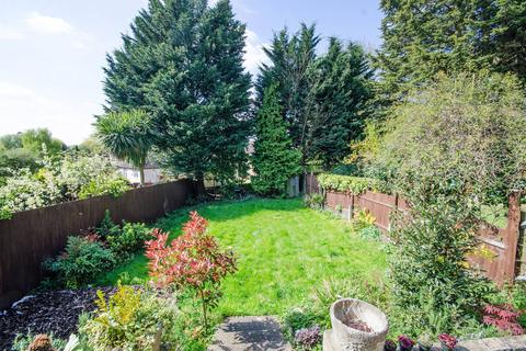 40 The Ridgeway, North Harrow, Harrow, HA2 7QN